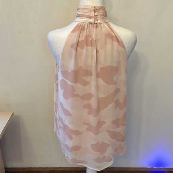 Joie Pink and Cream Patterned Silk halter top Size XS EUC - Picture 6 of 9